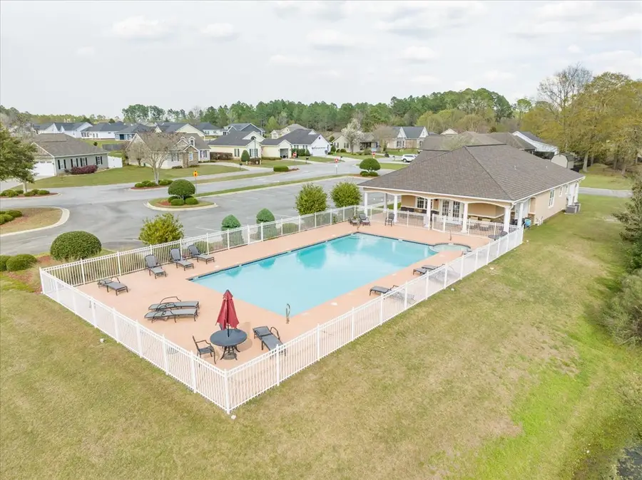 264 Cobblestone Blvd Se, Moultrie, GA 31788 - #2