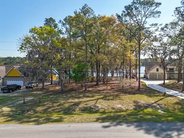639 West Shore Dr, Ochlocknee, GA 31773