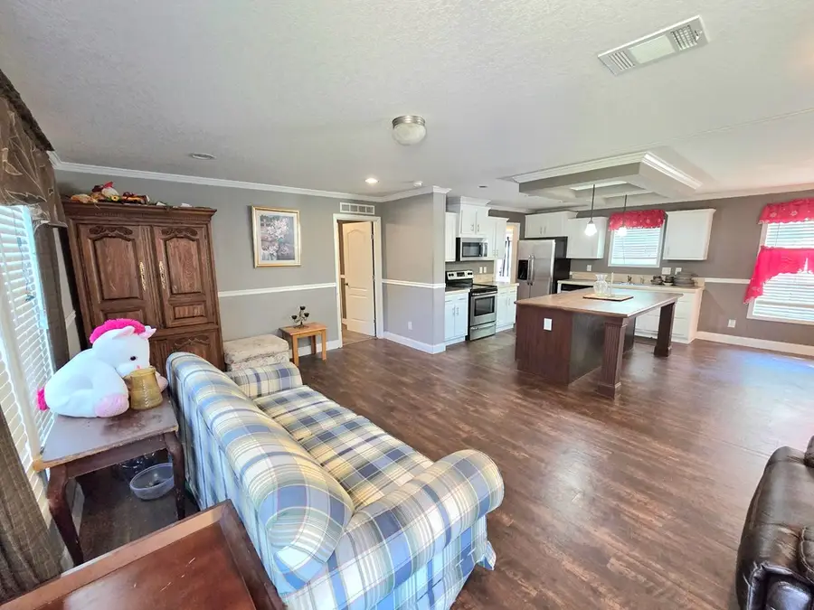 365 Oakridge Ave., Boston, GA 31626 - #3