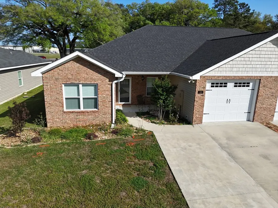 109 Kenley Lane, Thomasville, GA 31792 - #2