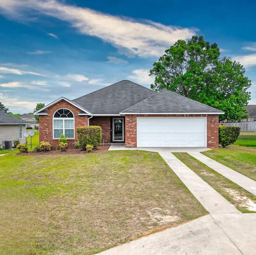 209 Hannah Ln, Thomasville, GA 31792 - #1