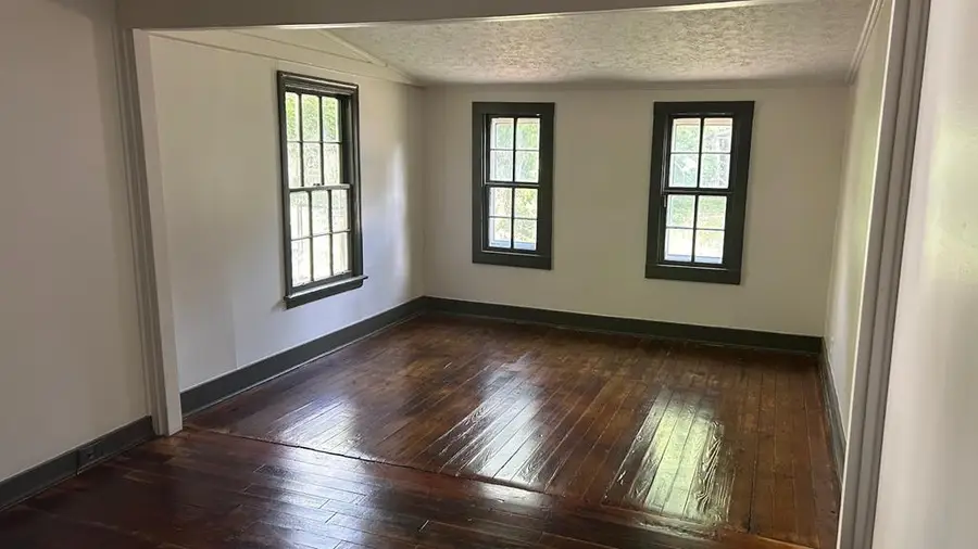 1102 E Water Street, Bainbridge, GA 39817 - #2