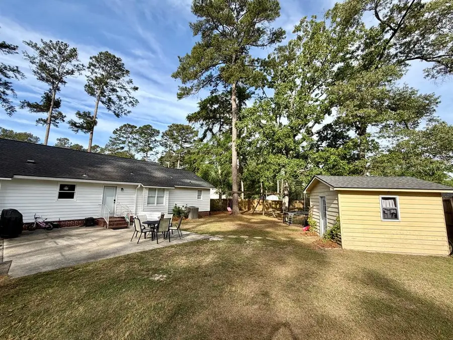 112 Town Ct, Thomasville, GA 31792 - #3