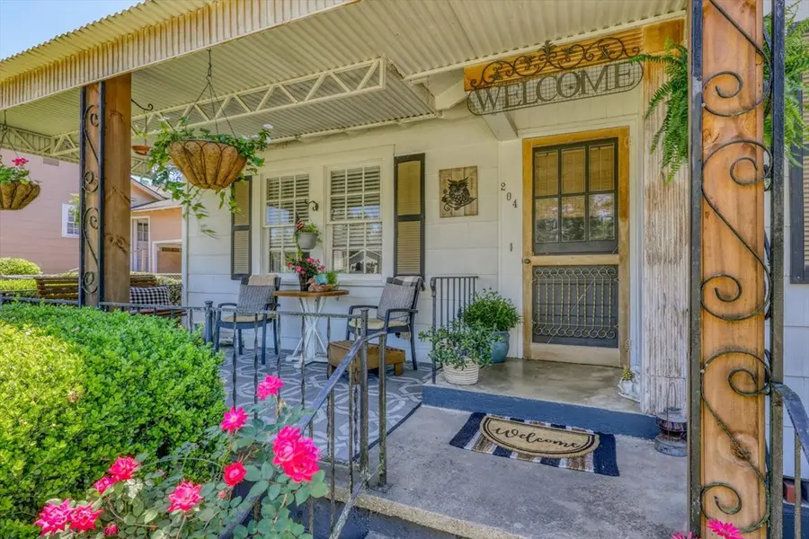 204 Oak St, Quitman, GA 31643 - #2