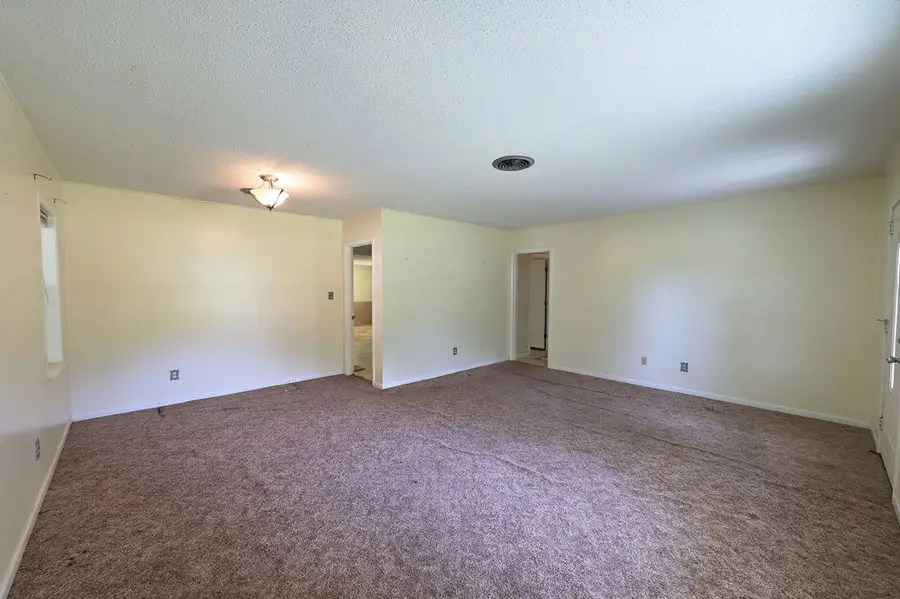 60 Skyline, Thomasville, GA 31757 - #3