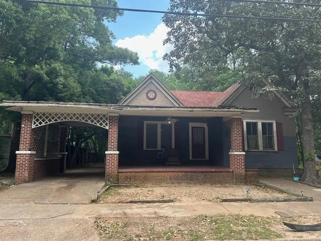 513 Washington Street, Bainbridge, GA 39819 - #1