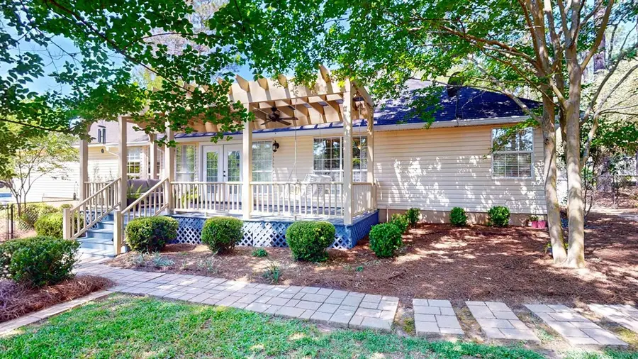 281 East Gate Drive, Thomasville, GA 31757 - #2