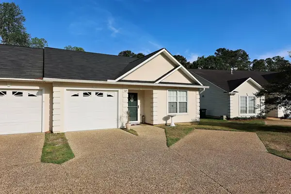 105 Lake Eagle Drive, Thomasville, GA 31792