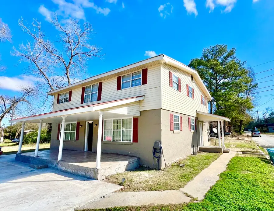 2729 Central Ave, Tifton, GA 31794 - #3