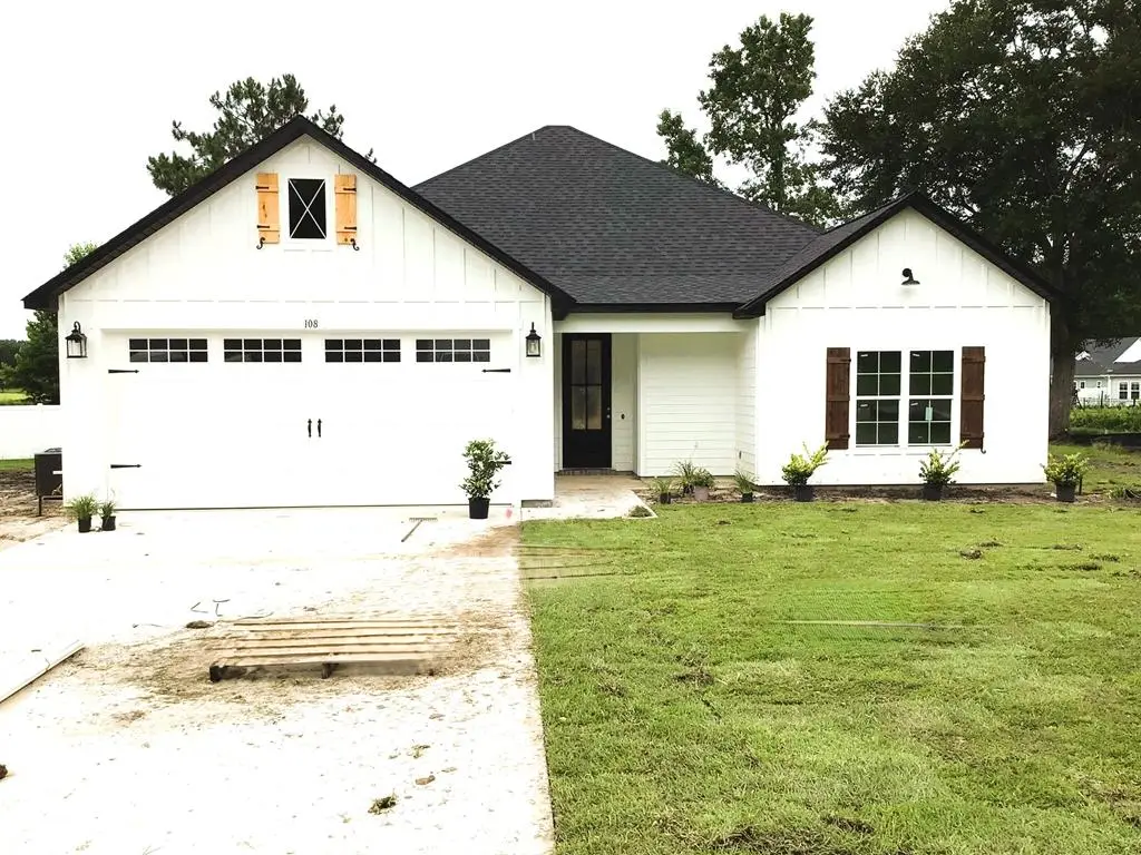 108 Steaphon Dr., Thomasville, GA 31757 - #1