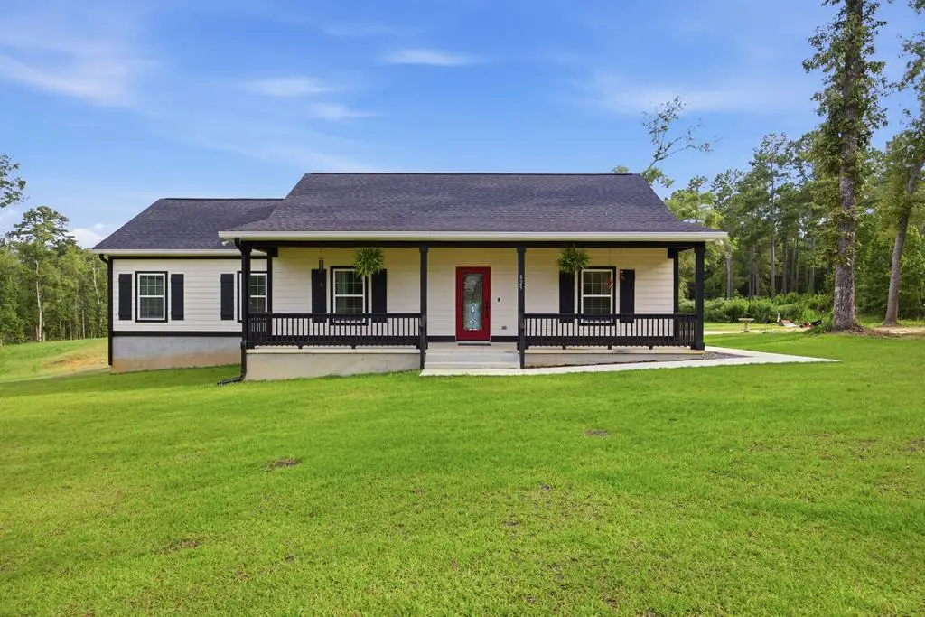829 Meridian Rd, Thomasville, GA 31792 - #1