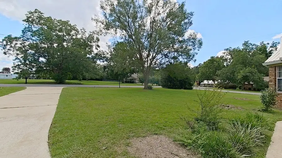 9 NE 25th St, Cairo, GA 39828 - #2