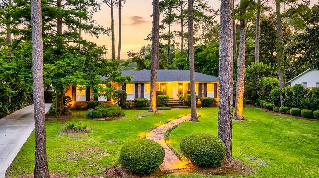 1406 E Washington Street, Thomasville, GA 31792 - #1