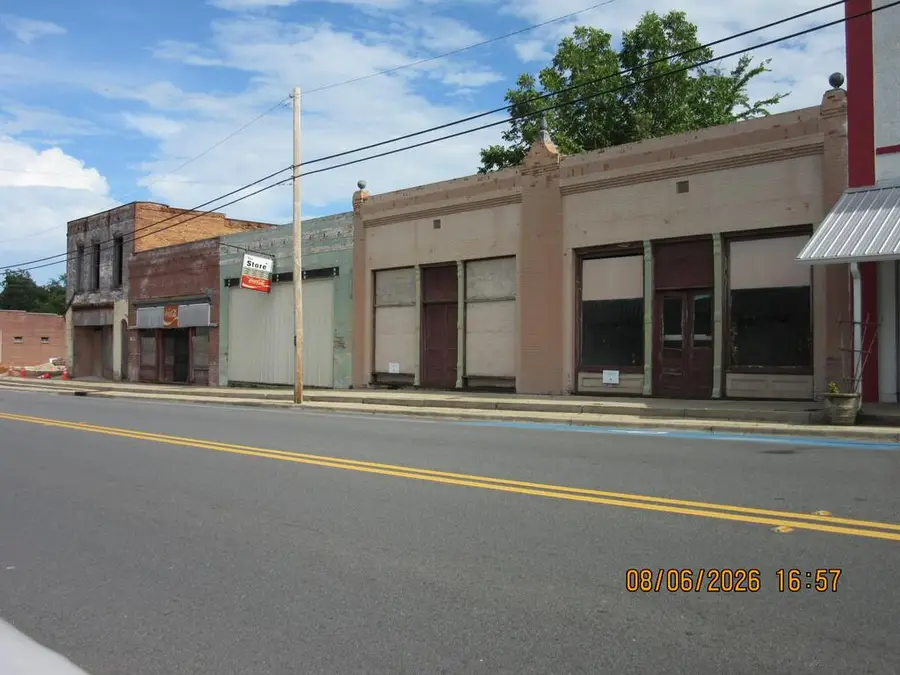 1018 E Harris Street, Pavo, GA 31778 - #2