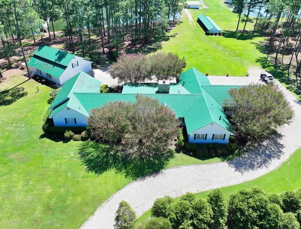 1197 Vonier Rd., Pavo, GA 31778 - #1