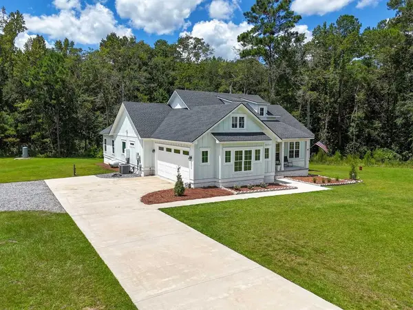 102 Sandy Creek Lane, Thomasville, GA 31757