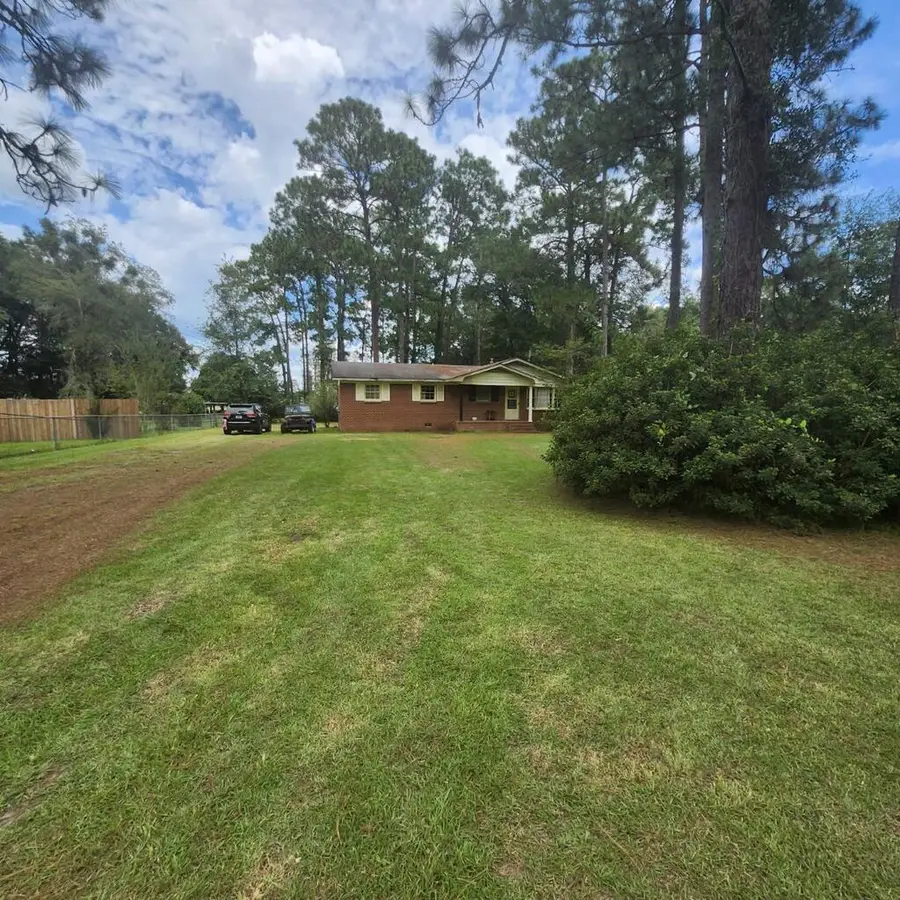 690 Harney Street, Camilla, GA 31730 - #3