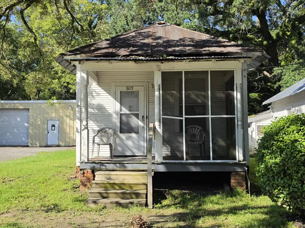 809 N Madison St., Thomasville, GA 31792 - #1