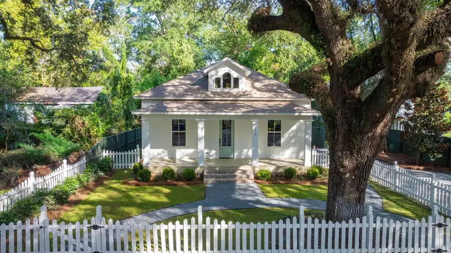 215 Clay Street, Thomasville, GA 31792 - #3