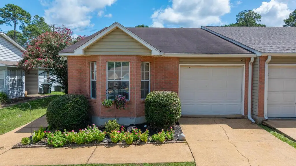 105 Covington Place, Thomasville, GA 31792 - #1
