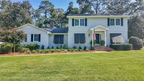 18 Hunters Glen Dr, Thomasville, GA 31792