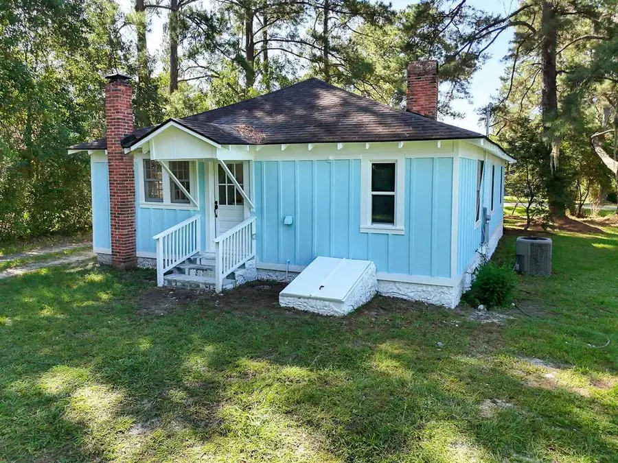 1601 S Pinetree Blvd, Thomasville, GA 31792 - #3