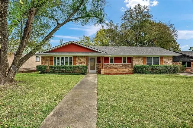 1705 W Belden Street, Sherman, TX 75092 - #3