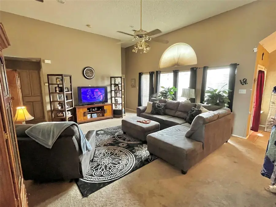 2403 Brookchase Drive, Mesquite, TX 75181 - Image #2