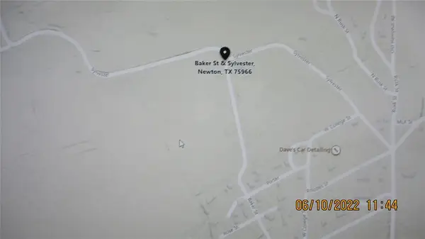 Btw Roosevelt & Alley Row Baker Street, Newton, TX 75966