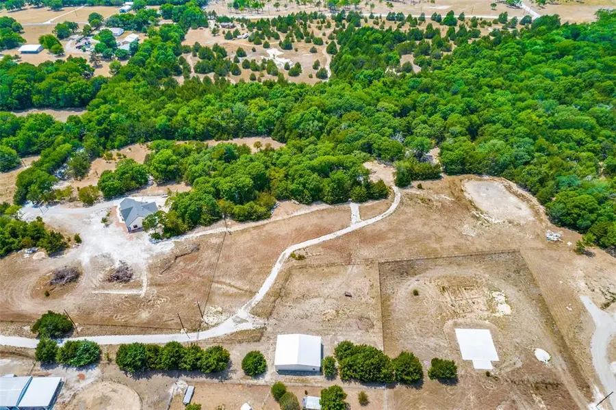 2429 Joe Davis Road, Whitewright, TX 75491 - Image #2