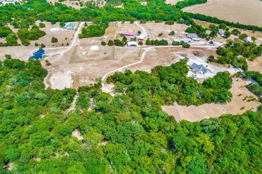 2429 Joe Davis Road, Whitewright, TX 75491 - Image #3