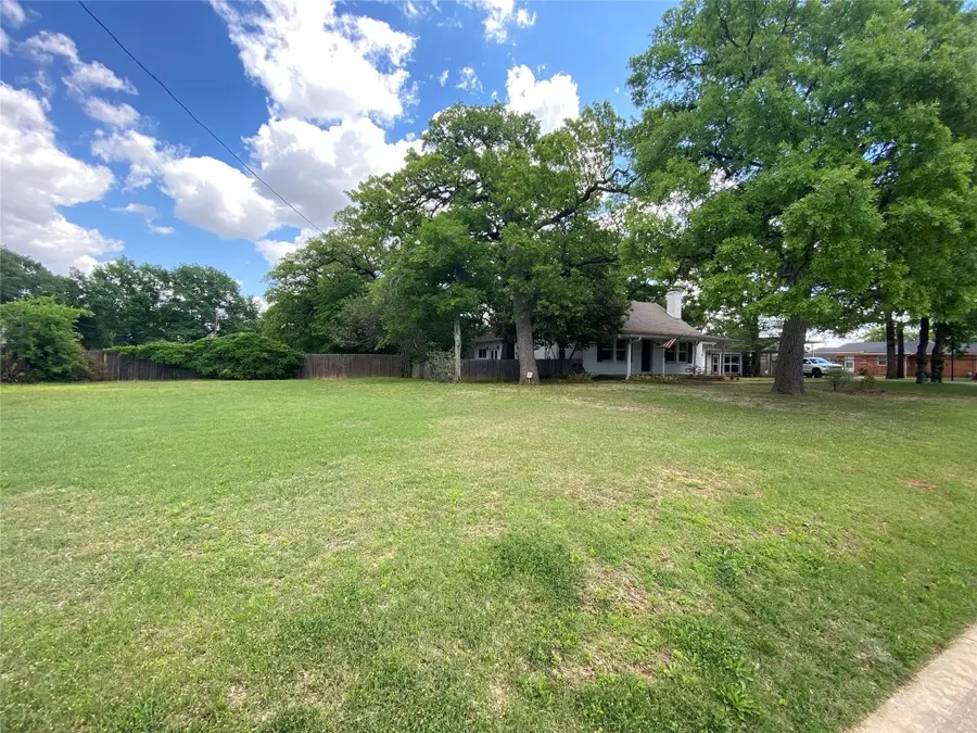 1512 Cardinal Road, Mansfield, TX 76063 - Image #3
