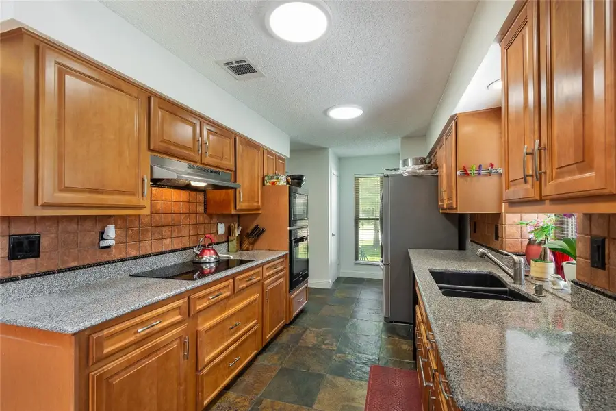 2147 San Simeon, Carrollton, TX 75006 - Image #2