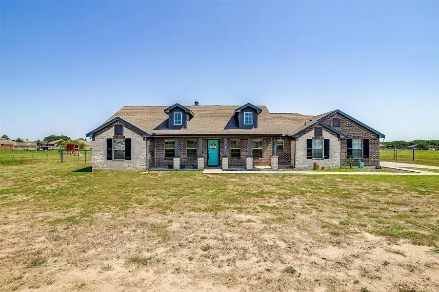 8201 Harvest Drive, Grandview, TX 76050 - #3