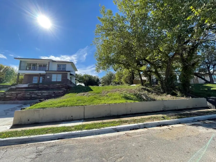 1254 E Magnolia Avenue, Fort Worth, TX 76104 - #3