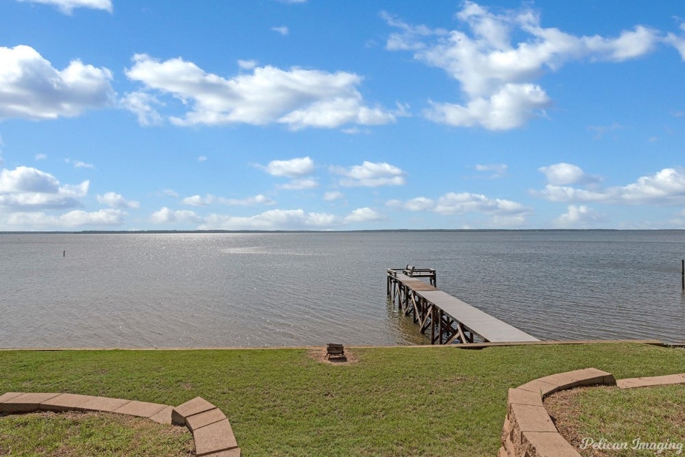 254 N Lake Drive, Converse, LA 71419 BHGRE