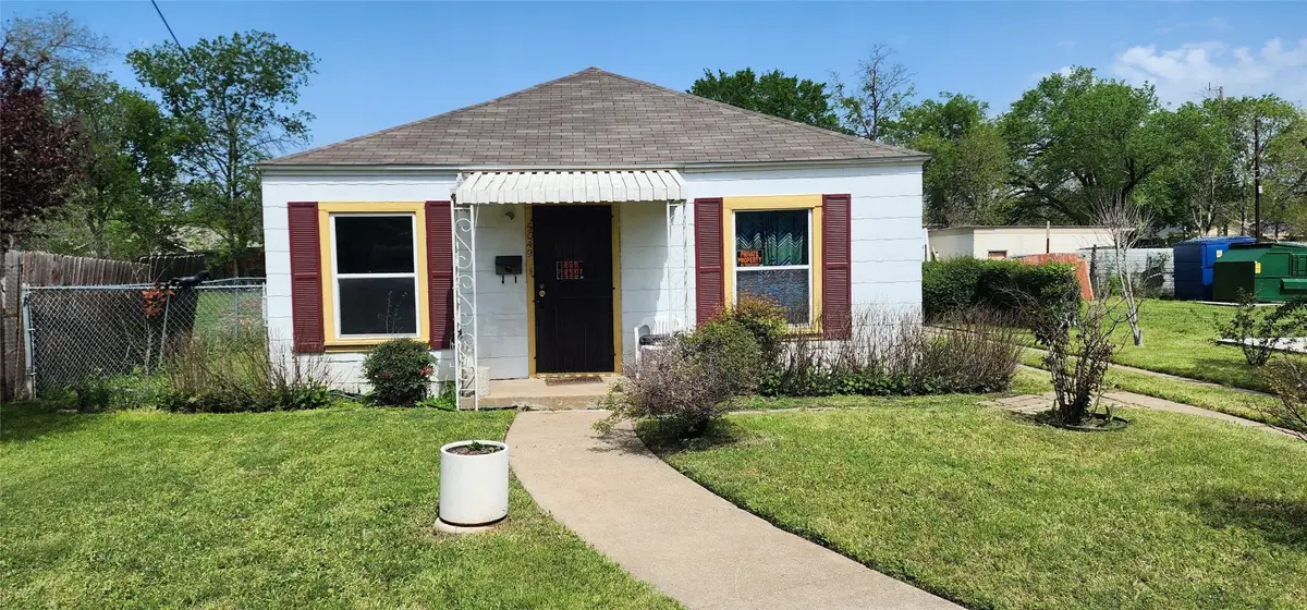 5049 N Hampshire Boulevard, Fort Worth, TX 76103 - Image #1