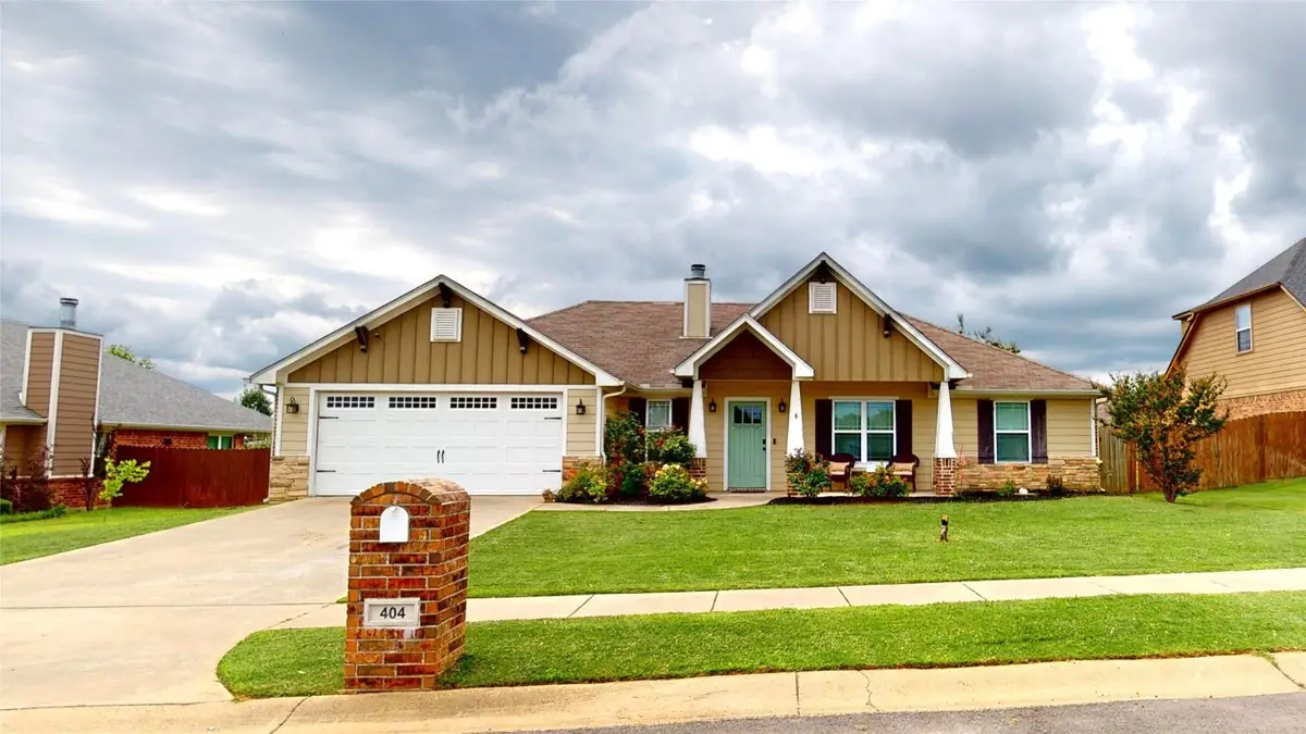 404 Hyde Park Drive, Chandler, TX 75758 - #1