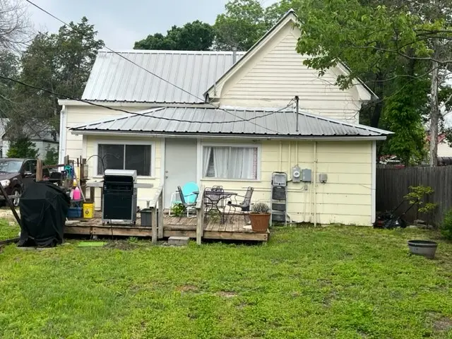 305 S Live Oak Street, Hico, TX 76457 - #2