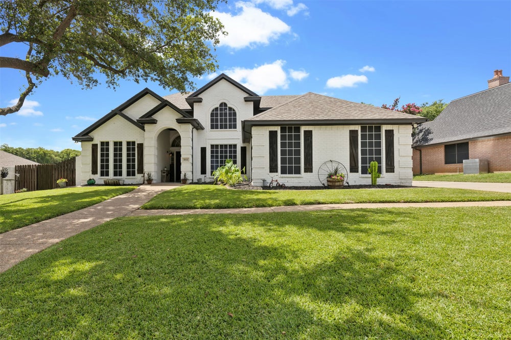 911 Hemphill Drive, Cleburne, TX 76033 BHGRE