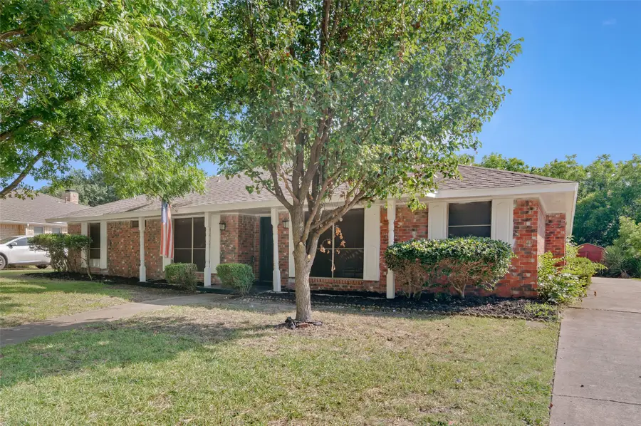 931 Westlake Drive, Desoto, TX 75115 - Image #2