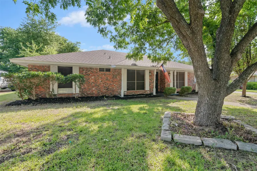931 Westlake Drive, Desoto, TX 75115 - Image #3