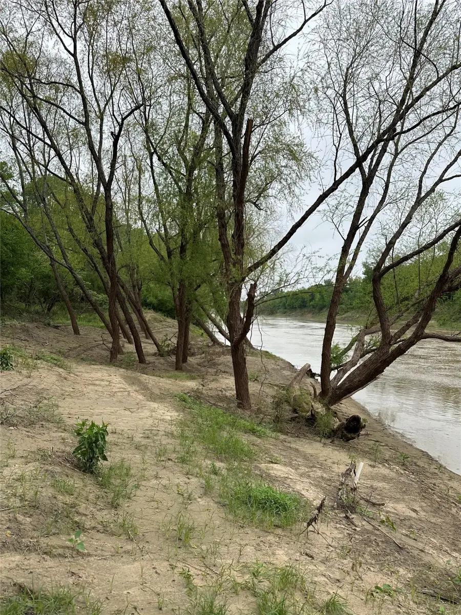 2662 Private Road 1195, Midway, TX 75852 - Image #2