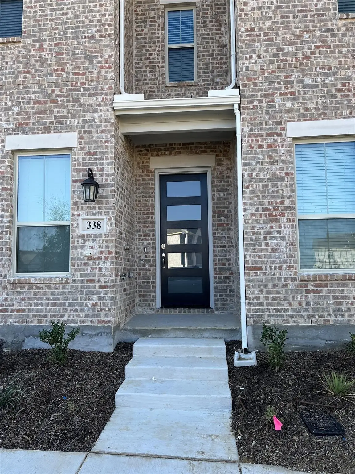 338 Almanor Street, Lewisville, TX 75056 - Image #1