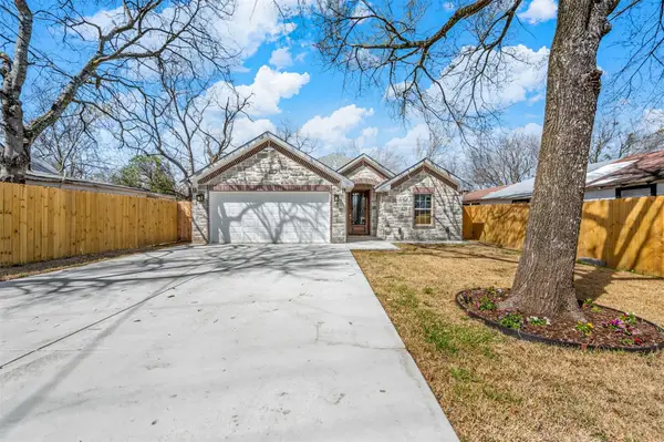 1006 W Brown Street, Ennis, TX 75119