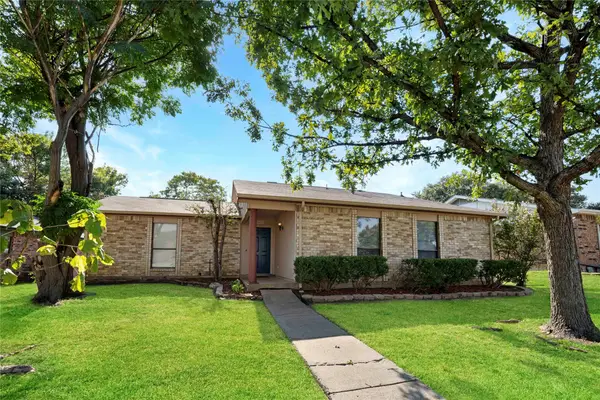 4601 Las Hadas, Mesquite, TX 75150