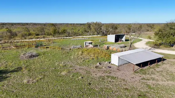 21517 SW County Road 4040, Dawson, TX 76639