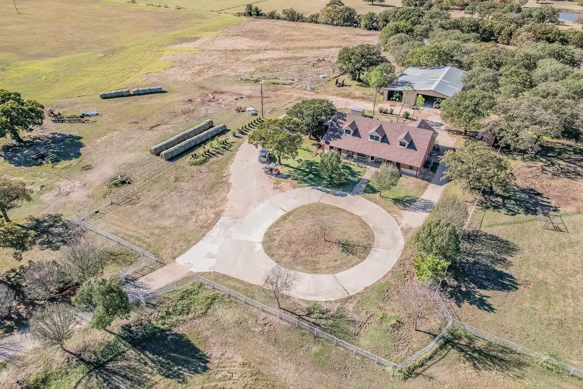 1799 Cottonwood Creek Road, Saint Jo, TX 76265 - #1