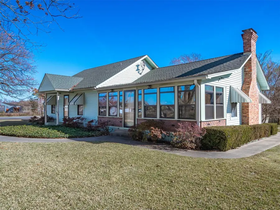 201 S Beech Street, Winnsboro, TX 75494 - Image #3