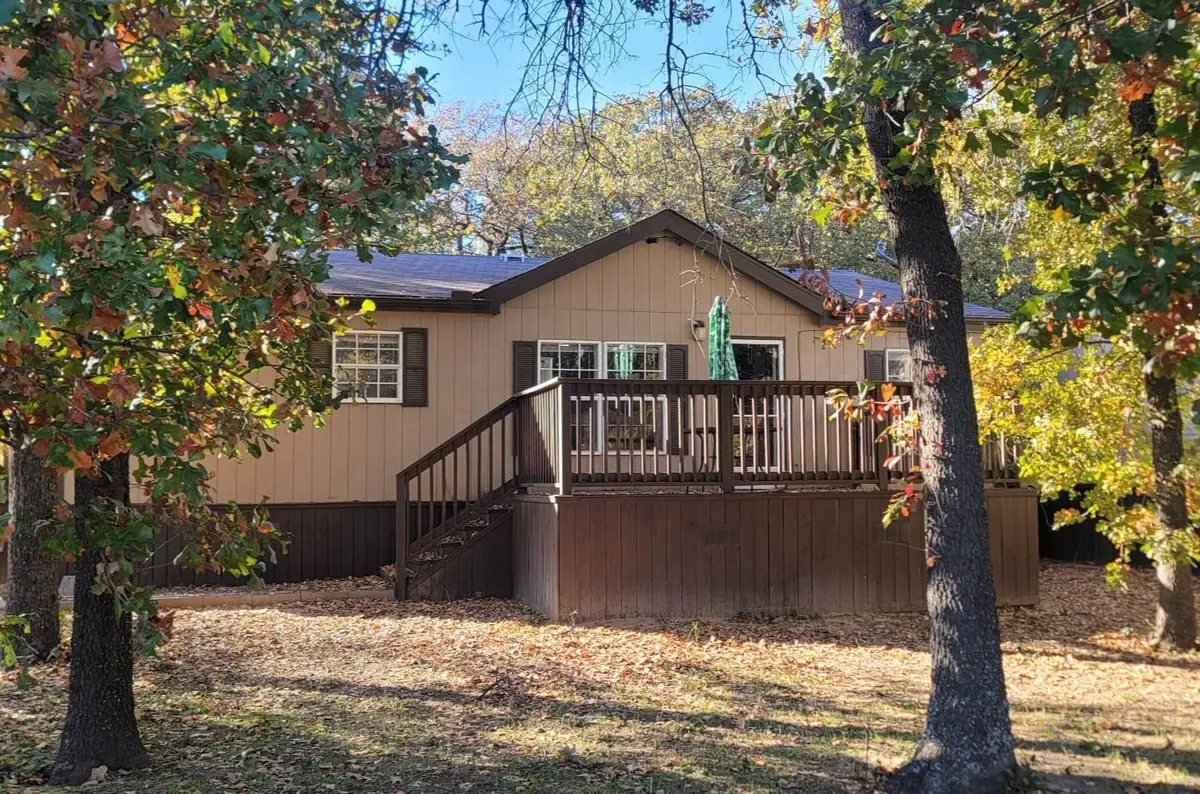 353 Prairie Lane, Azle, TX 76020 - Image #1